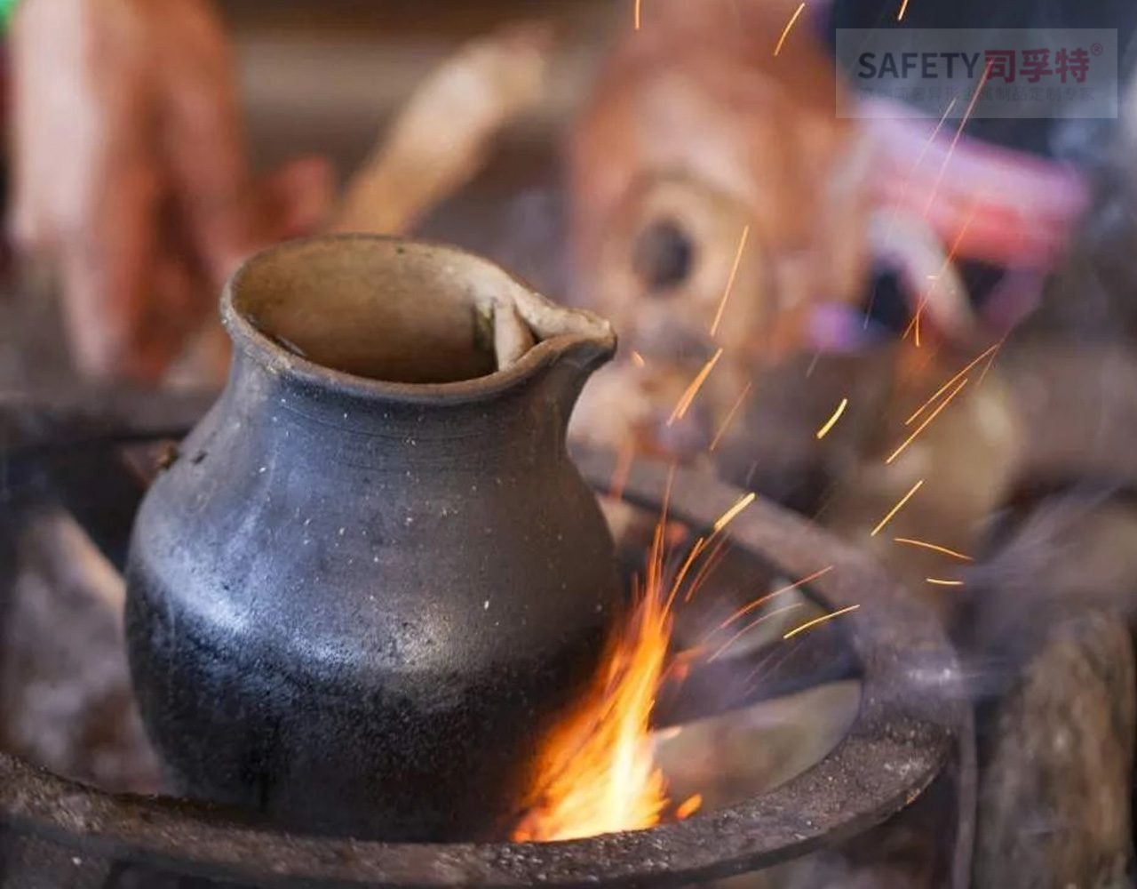 火塘烤茶（圍爐煮茶）文化：人間煙火，歲月靜好 (圖3)
