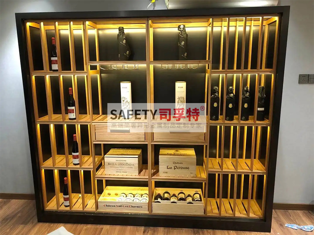 定制不銹鋼酒柜酒架有哪些優(yōu)點？[司孚特不銹鋼酒柜](圖1)